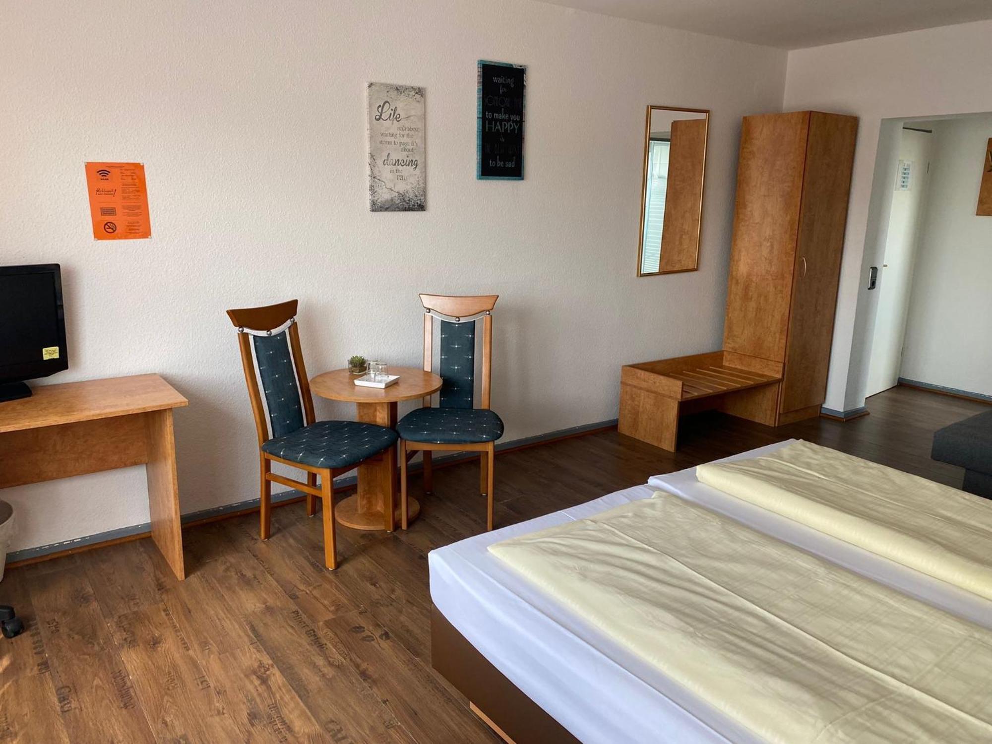 Hotel Sonne - Haus 1 Idstein Ngoại thất bức ảnh